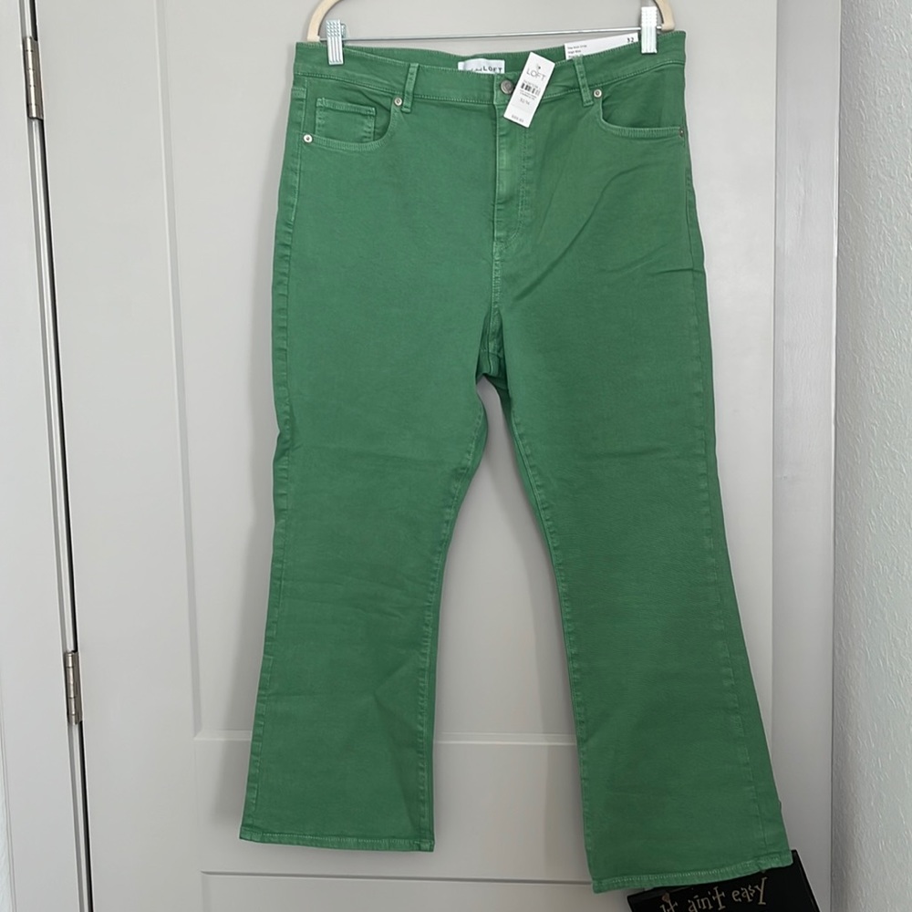 NWT Loft Green Kick Crop Jeans